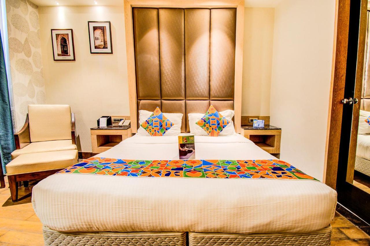 Fabhotel Prime V Hazratganj Lucknow Exterior foto